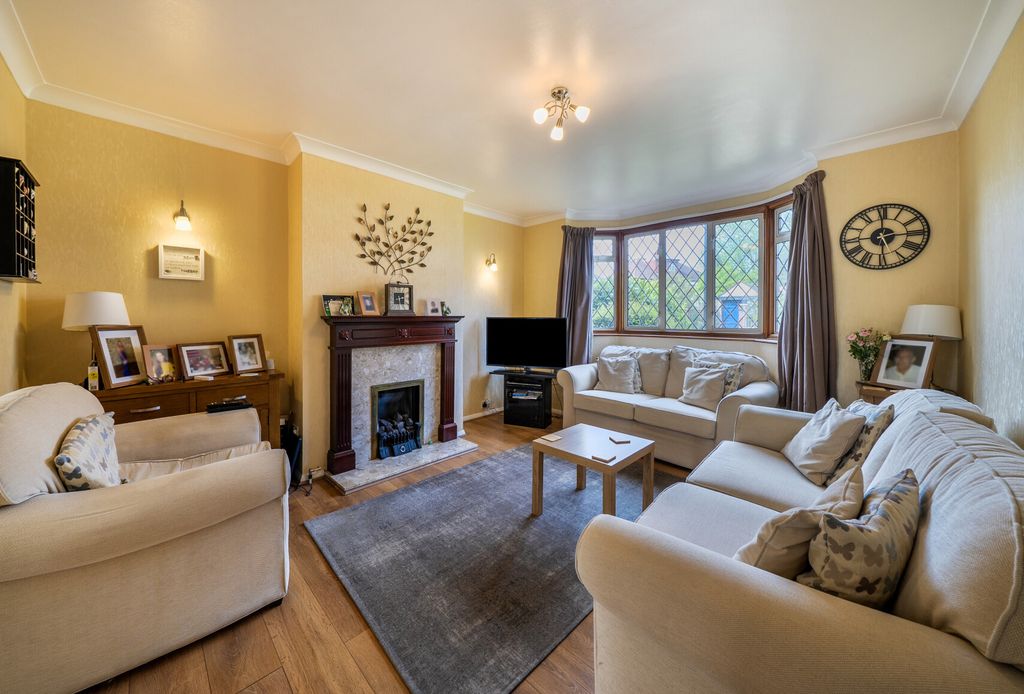 Property photo 1 of 14 1454574-5-69F3065...