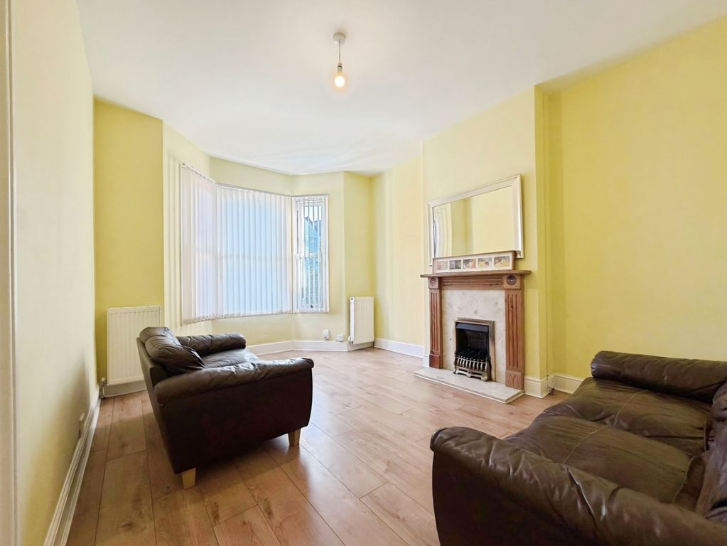 Property photo 2 of 14 Pbox-Img.Jpg