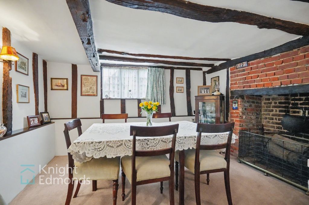 Property photo 1 of 22 Dining Room
