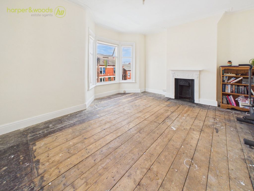 Property photo 3 of 41