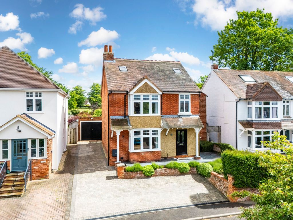 Property photo 1 of 13 Gipsy Lane