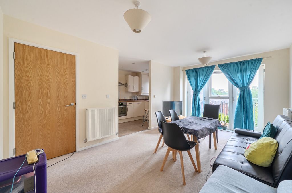 Property photo 3 of 16 1341639-6-68A5944...