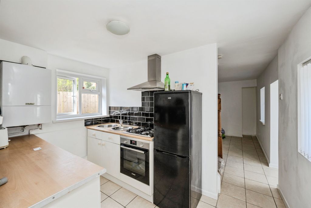 Property photo 3 of 13