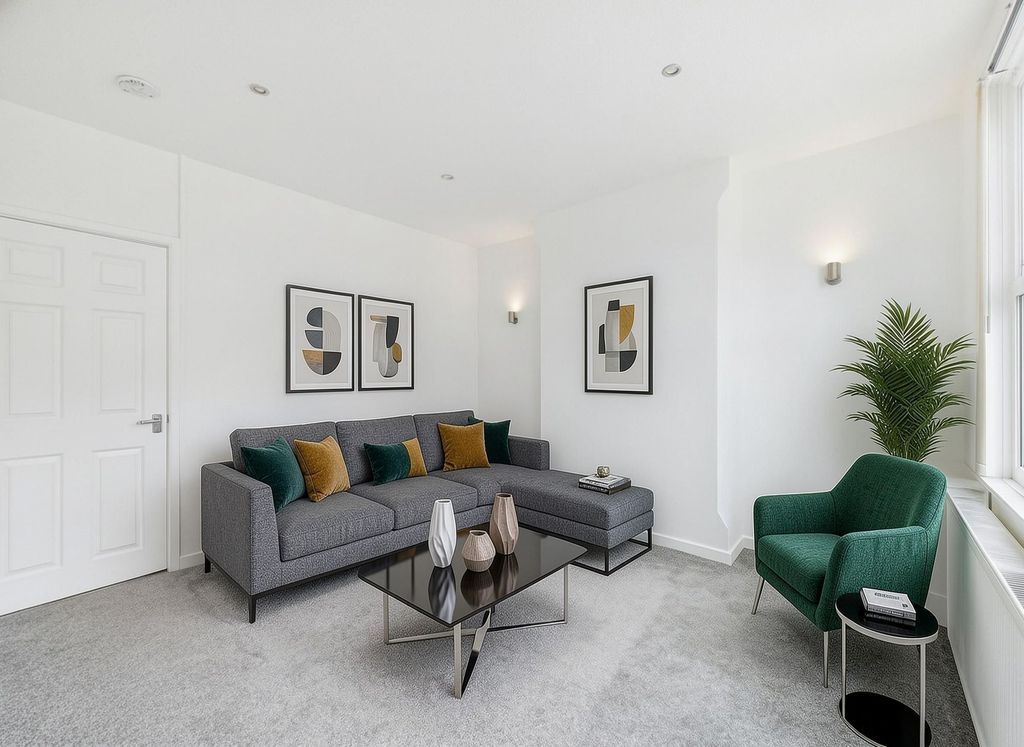 Property photo 2 of 17 Lounge (Virtually Furnished)