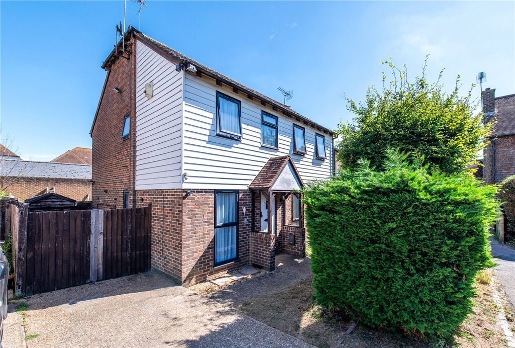 Property photo 1 of 19 External