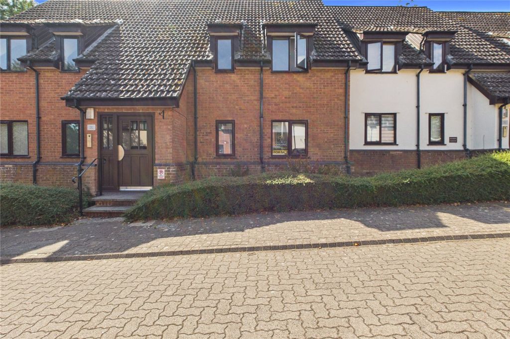 Property photo 1 of 10 Picture No. 11