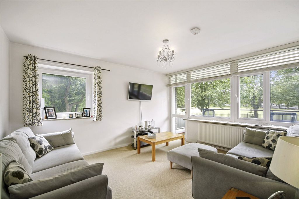 Property photo 1 of 10 Picture No. 11