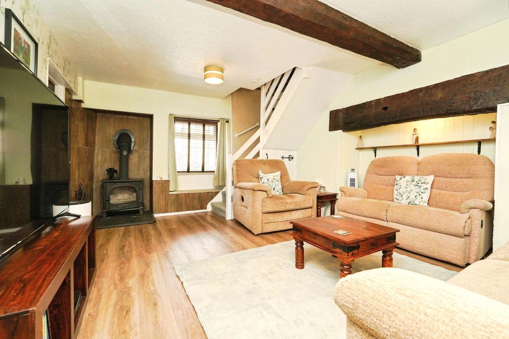 Property photo 2 of 28 Pbox-Img.Jpg