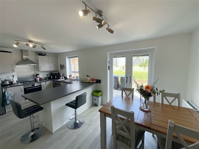 Property photo 3 of 21 Kitchen/Diner