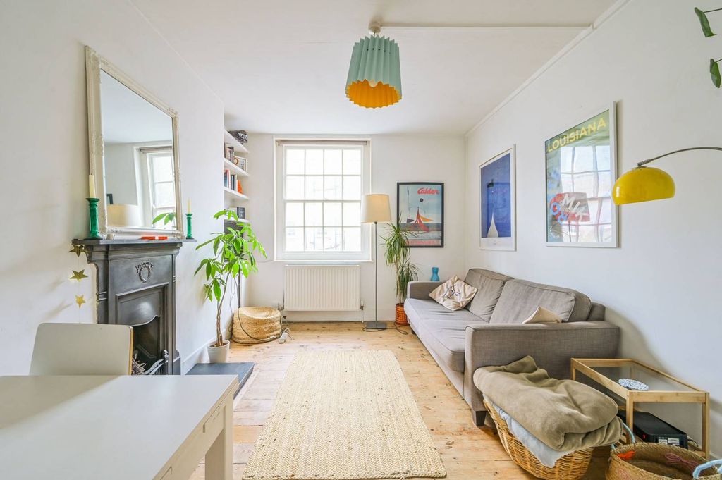 Property photo 2 of 7