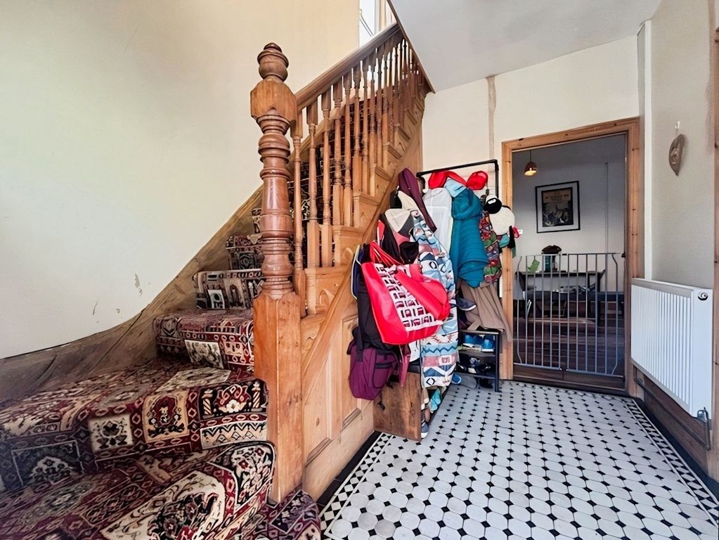 Property photo 2 of 18 70A1A8Ad-Img_1528