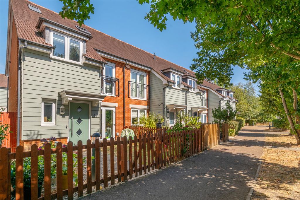 Property photo 1 of 27 51 The Moors Externals-20.Jpg