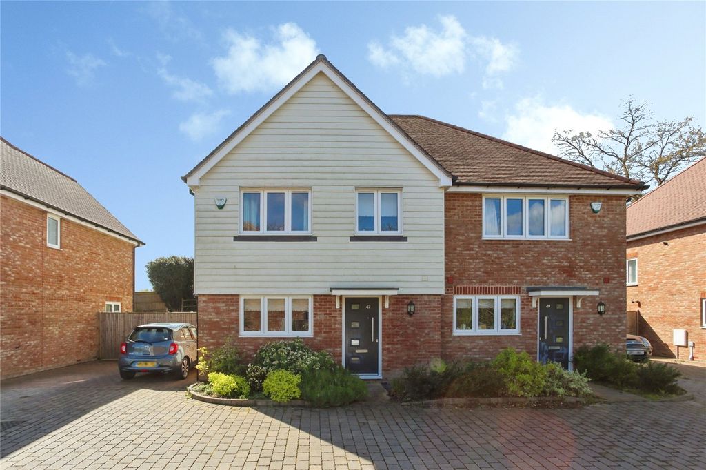 Property photo 1 of 14 Picture No. 12