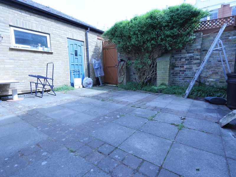 Property photo 2 of 12 Photo 2