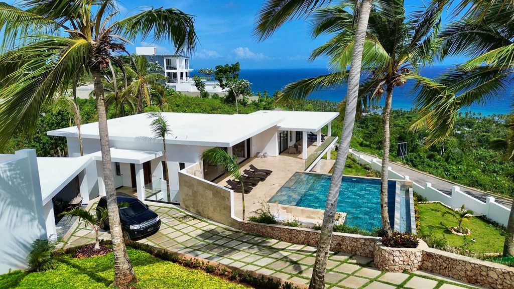 Property photo 2 of 30