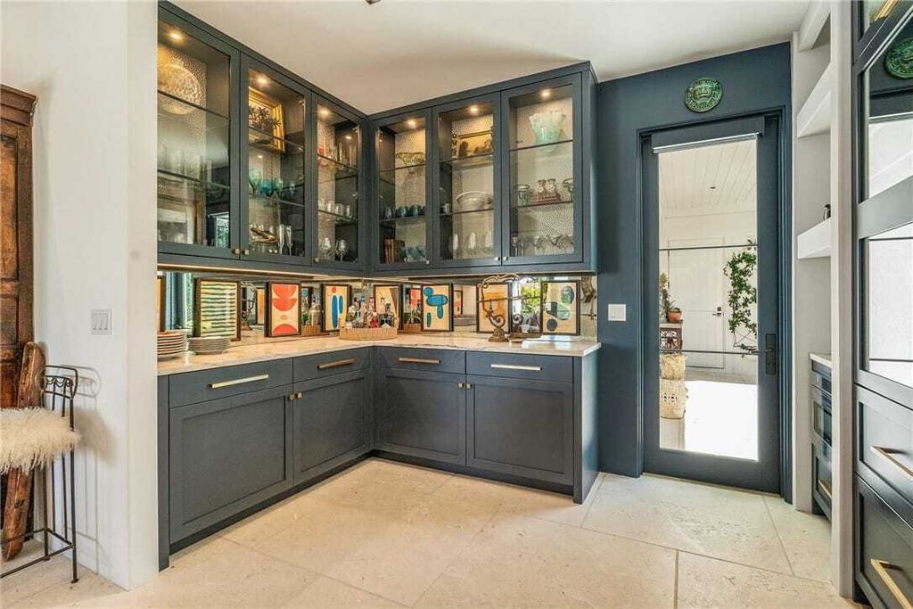 Property photo 1 of 3 <Alttext/>