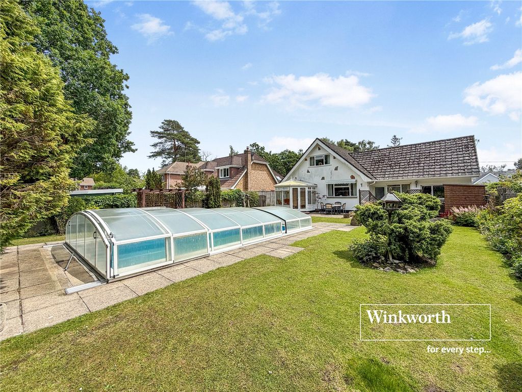 Property photo 2 of 17 Picture No. 06