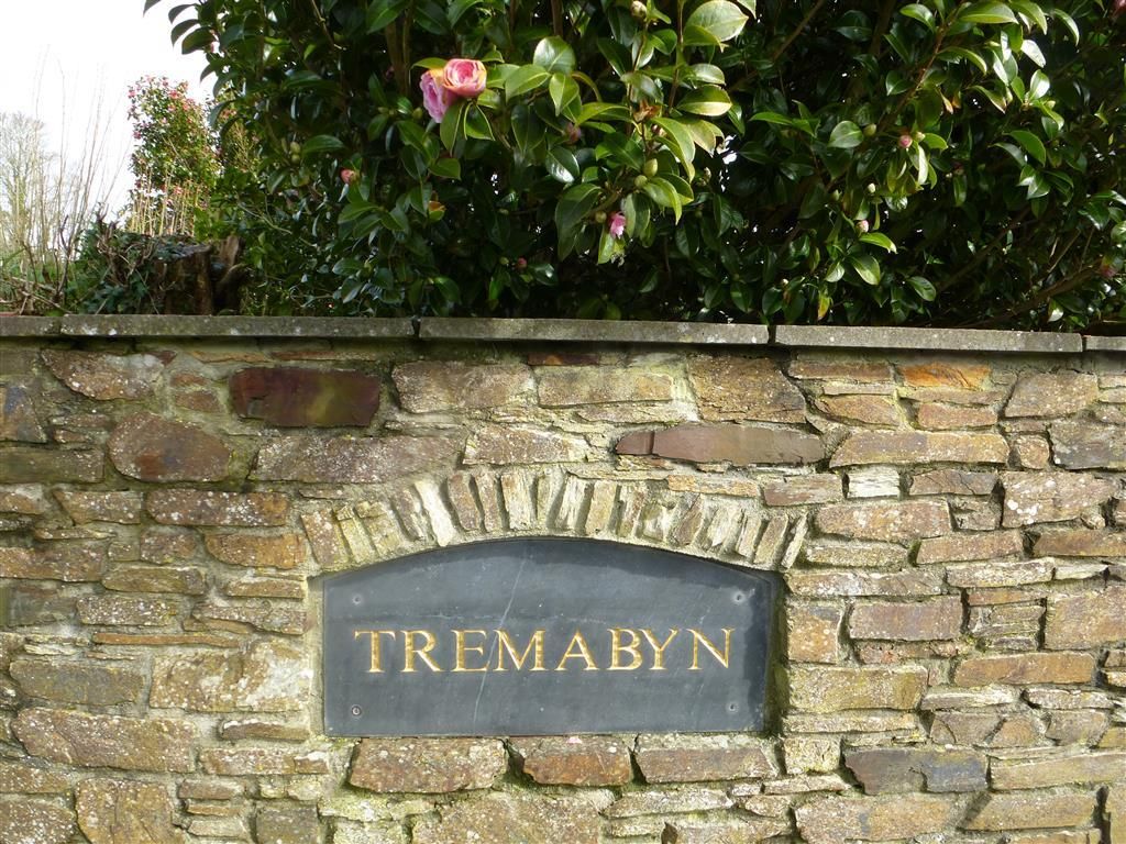 Property photo 3 of 8 Exterior