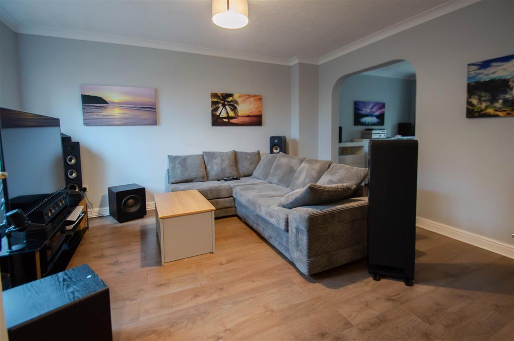 Property photo 2 of 9 Dsc_8847.Jpg