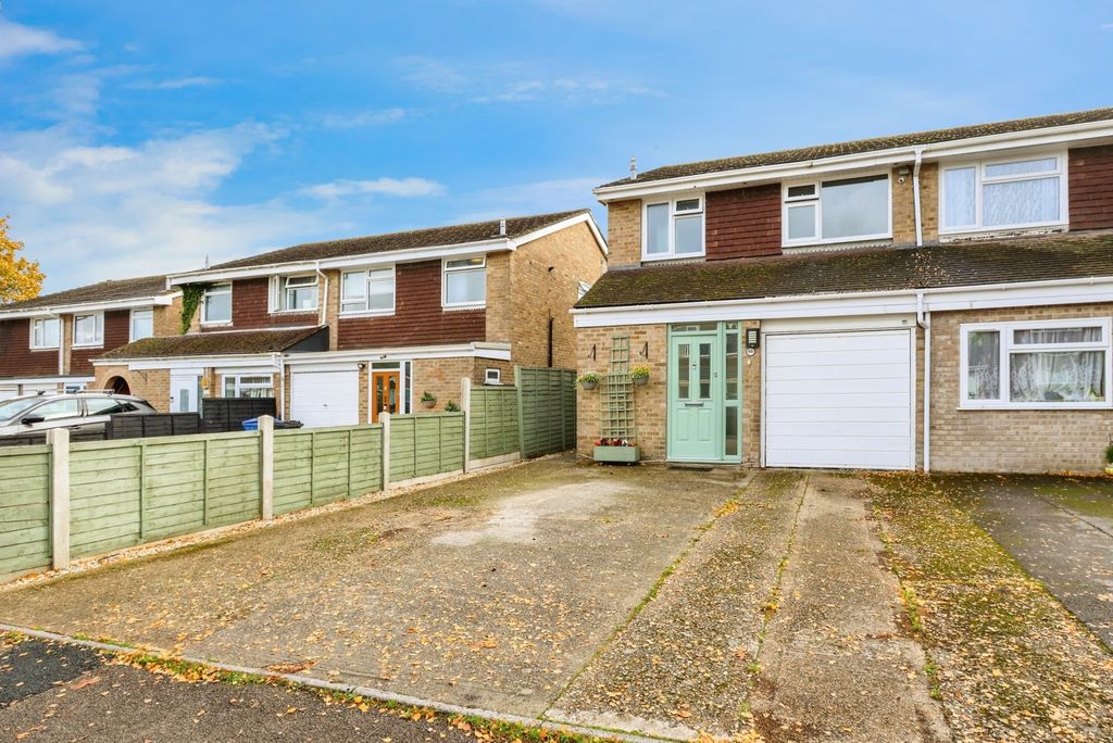 Property photo 1 of 17 Exterior