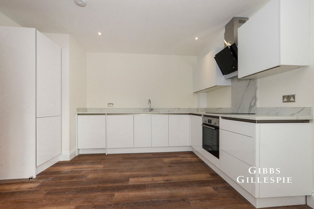 Property photo 1 of 6 Pbox-Img.Jpg