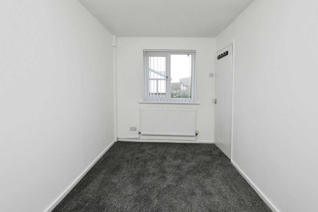 Property photo 1 of 15 Bedroom