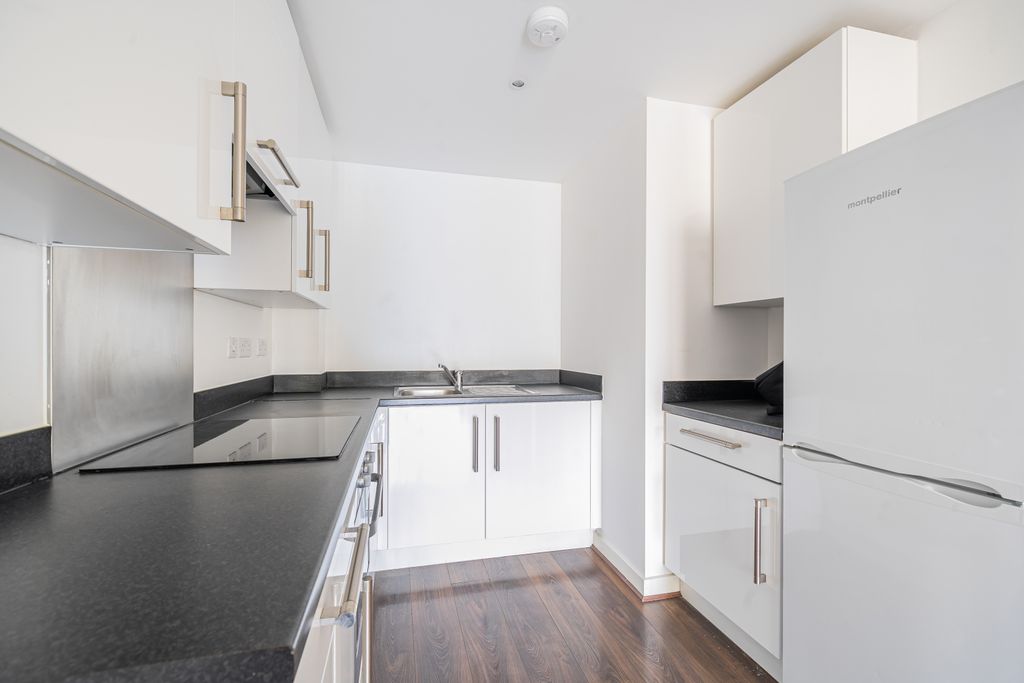 Property photo 1 of 16 Gallery