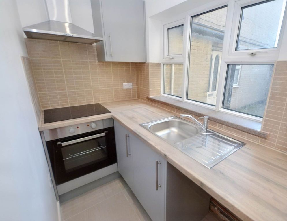 Property photo 2 of 3