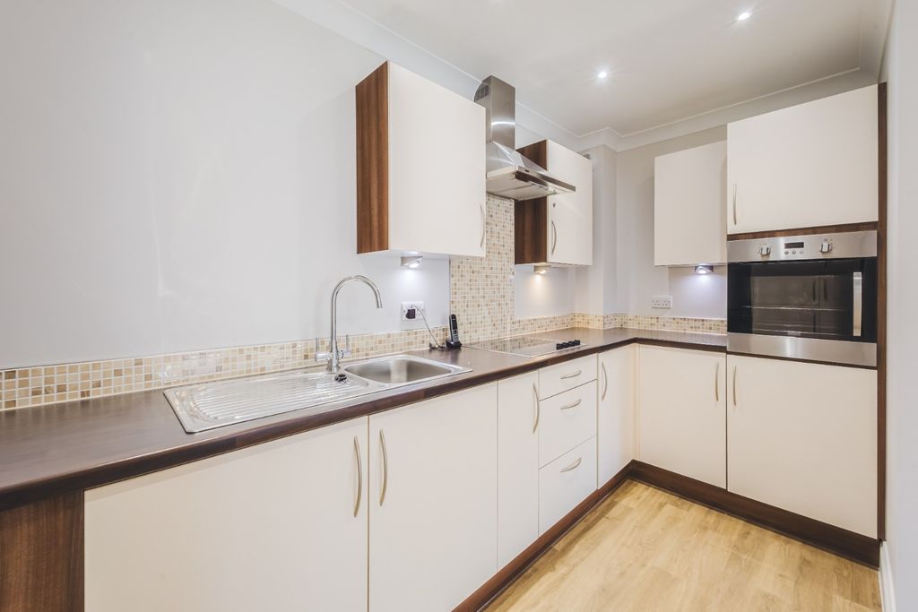 Property photo 3 of 10 5025714