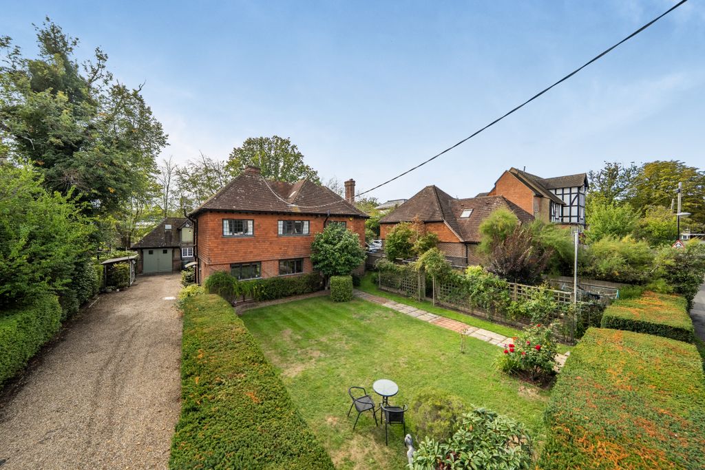 Property photo 1 of 13