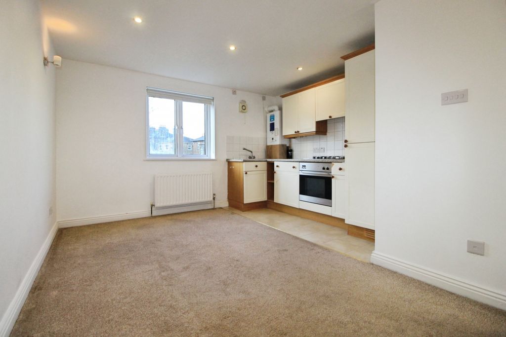 Property photo 3 of 15 Gallery