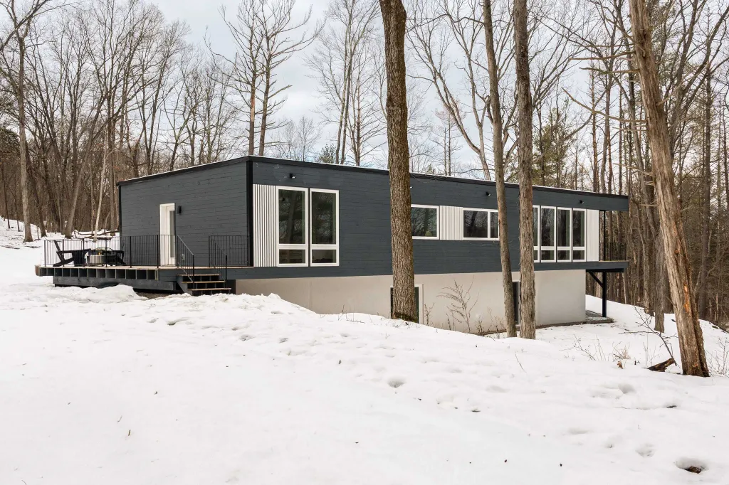 Property photo 1 of 25