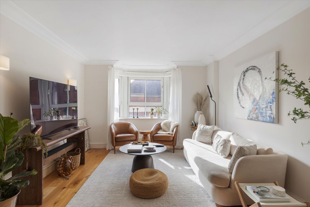 Property photo 2 of 15 Image