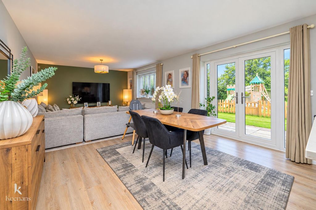 Property photo 2 of 74 2.Jpg