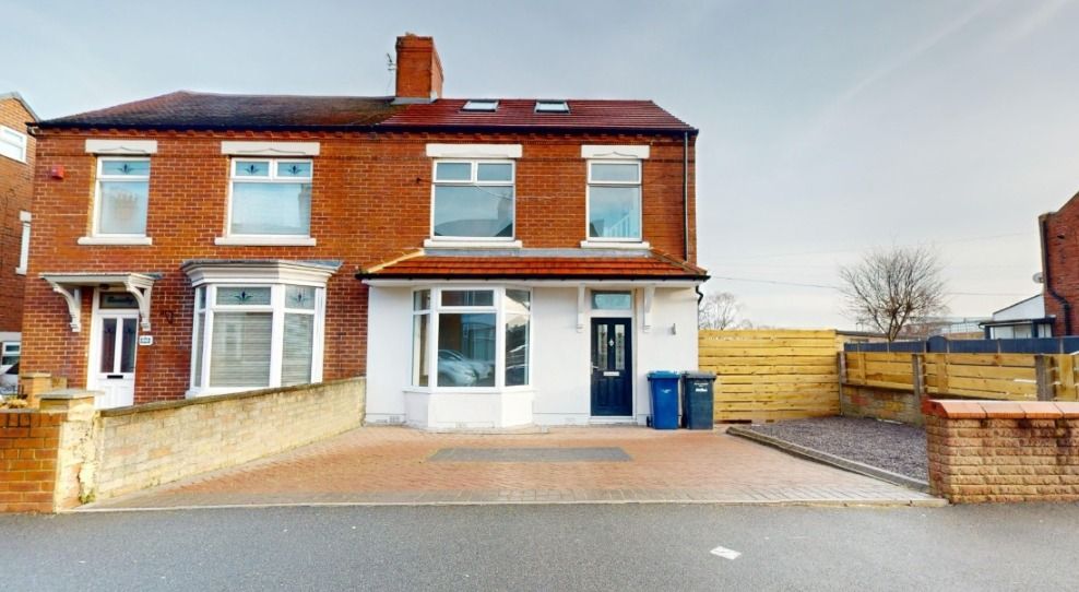 Property photo 1 of 34 4591561