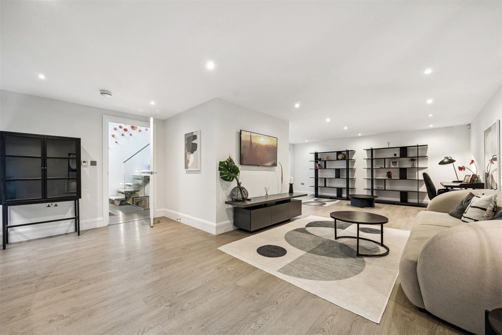 Property photo 1 of 12 1.Jpg