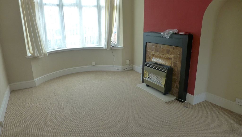 Property photo 2 of 9 Picture No. 07
