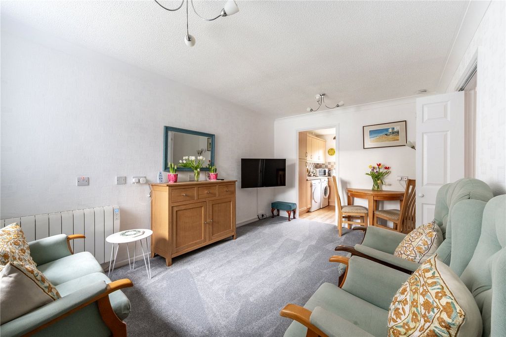 Property photo 2 of 11 Picture No. 01