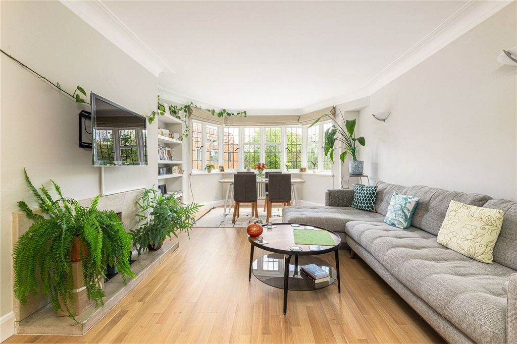 Property photo 1 of 8 Reception Room