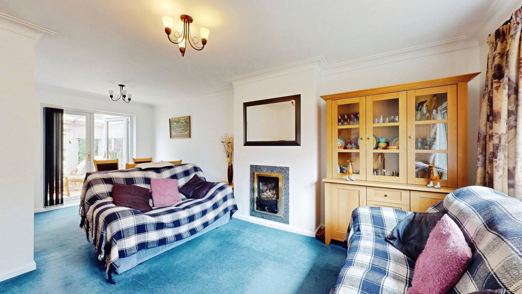 Property photo 2 of 13 Pbox-Img.Jpg