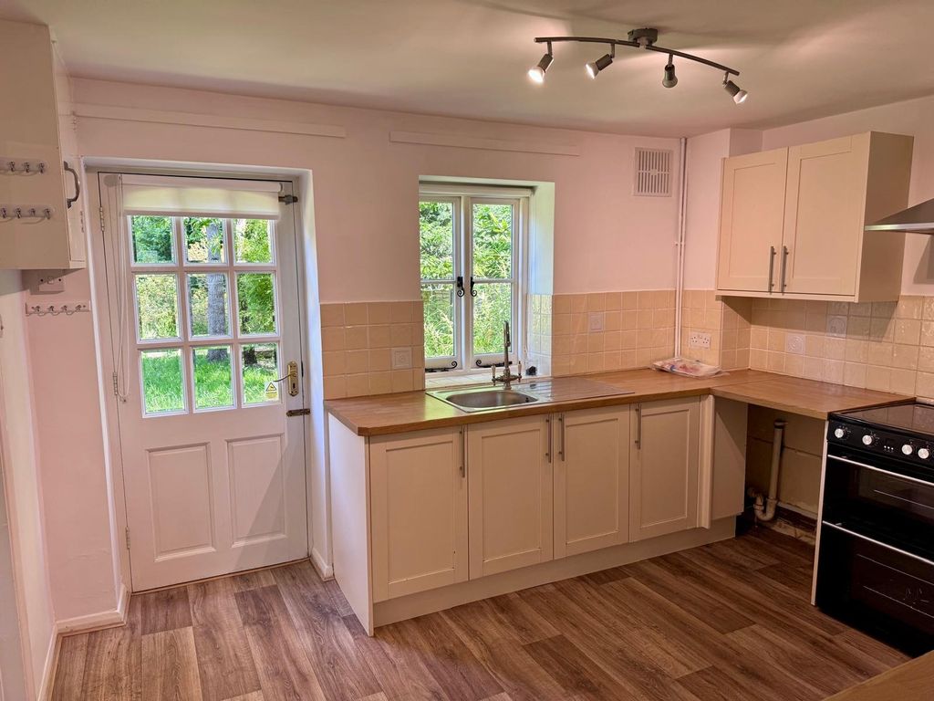 Property photo 3 of 11 Picture No. 09