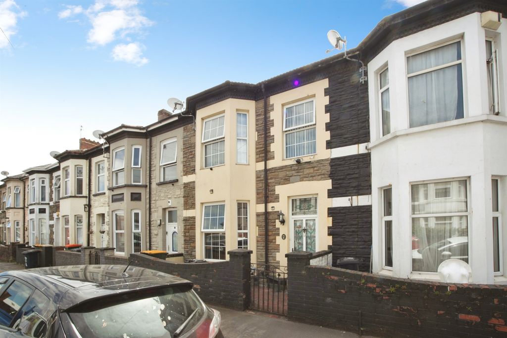 Property photo 1 of 19
