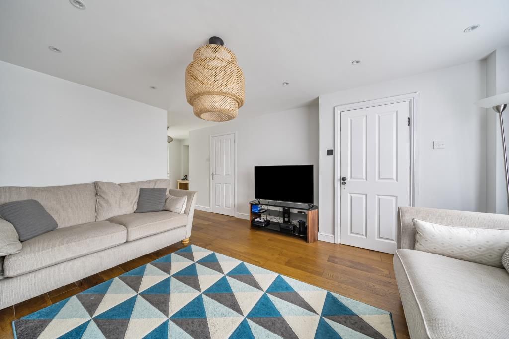 Property photo 2 of 19 Living Room