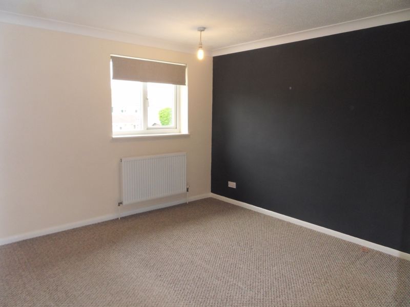 Property photo 2 of 14 Photo 3