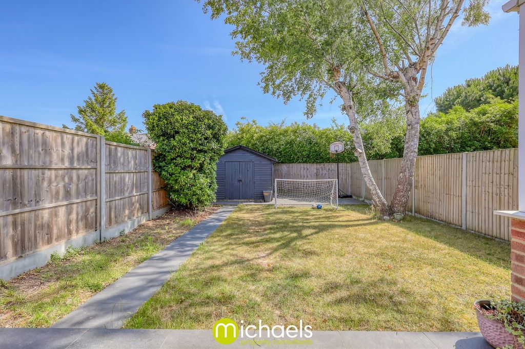 Property photo 3 of 31