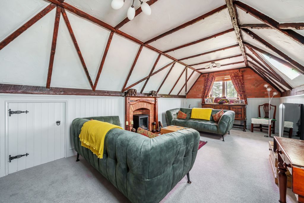 Property photo 3 of 17 1013338 (5).Jpg