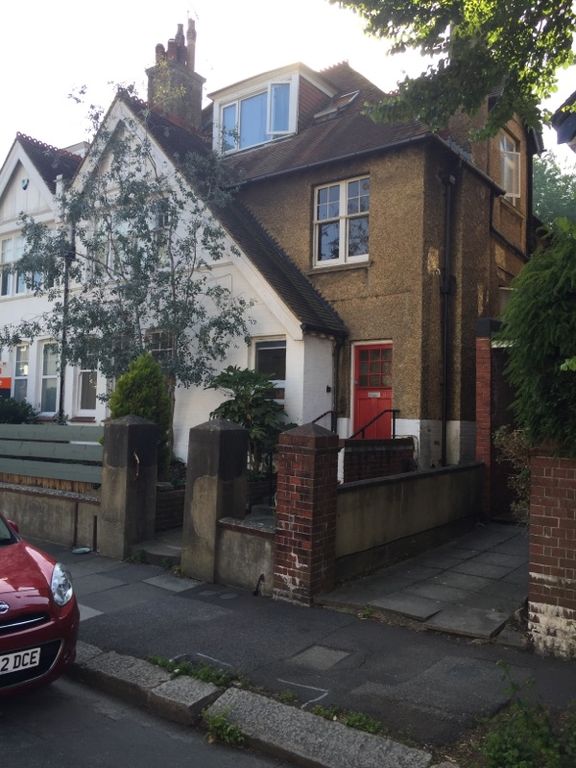 Property photo 1 of 8