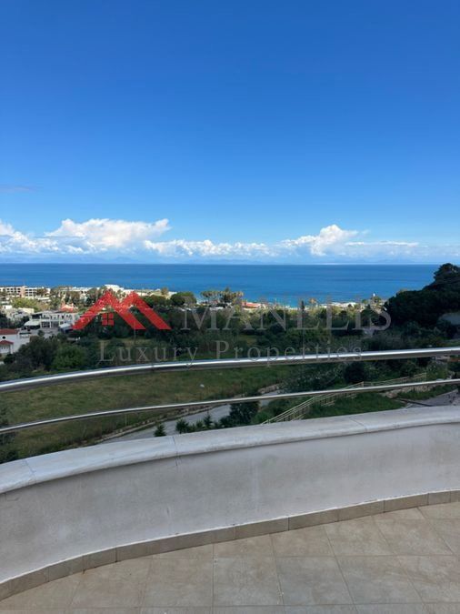 Property photo 1 of 11 - Detached House For Sale, Rhodes, 477 Sq.m., €1.550.000