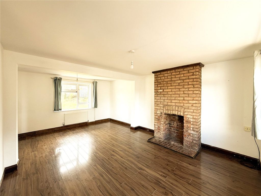 Property photo 3 of 17 Picture No. 18