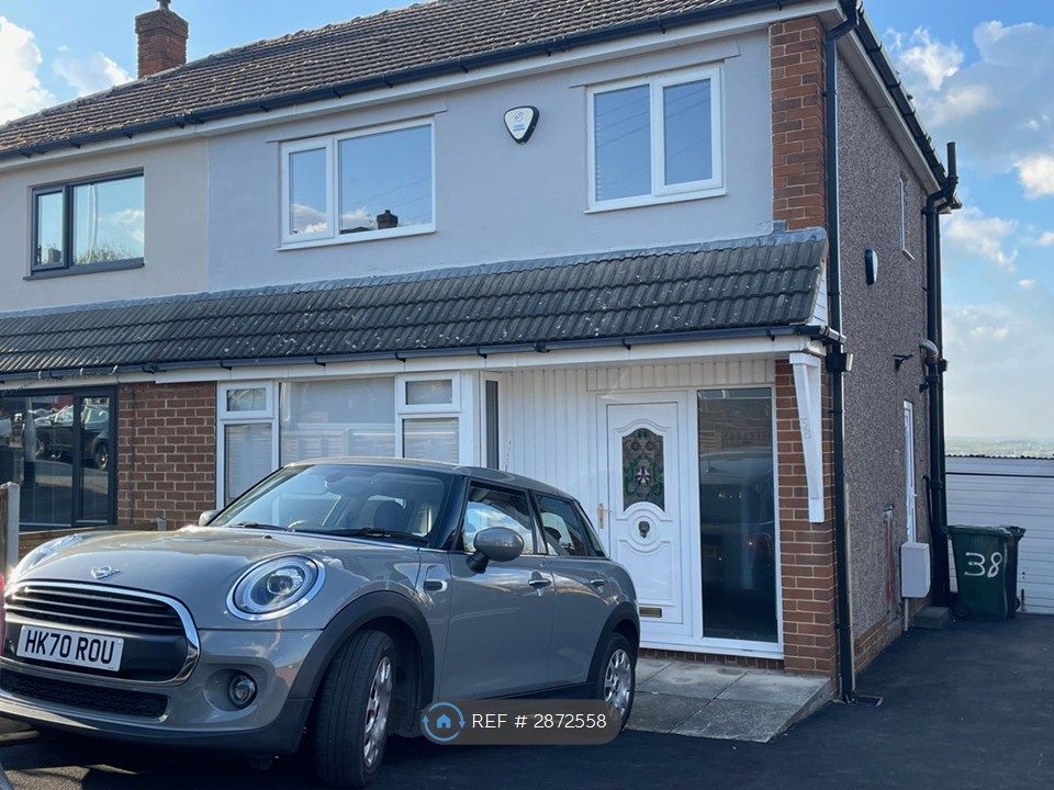 Property photo 1 of 10 Front